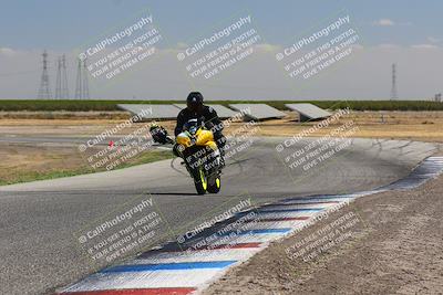 media/Sep-04-2023-Lets Ride (Mon) [[34443f911e]]/B Group/1220pm (Wheelie Bump)/